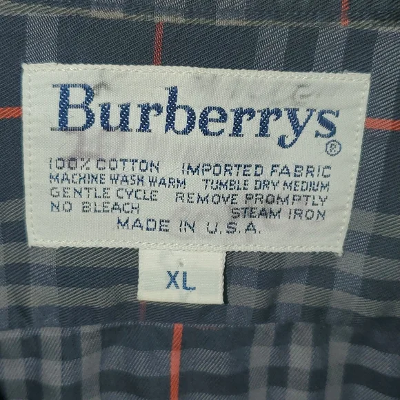 🗽 Vintage Burberrys 🗽 LSBD - Picture 2 of 6